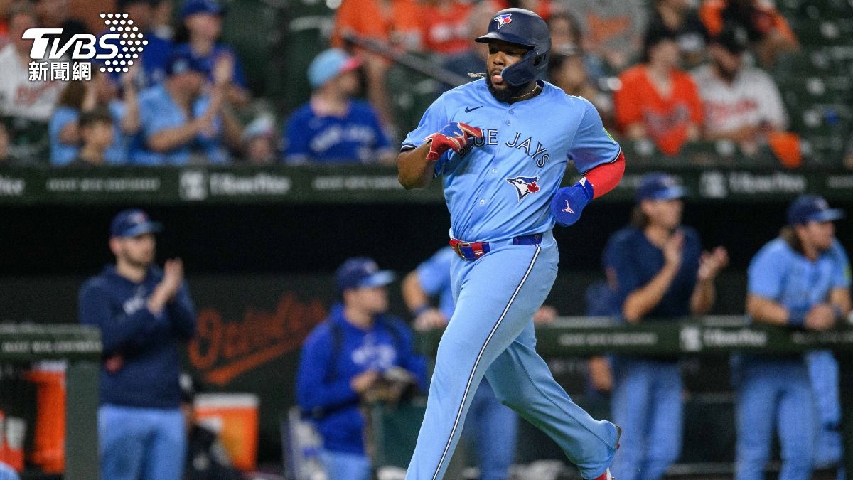 MLB/7月大爆發!藍鳥「小葛」單日狂敲7安 生涯150轟達陣