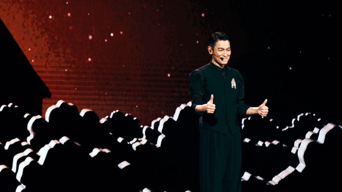 主辦單位提醒搶票粉絲務必確認姓名以及身分證號碼。(圖/台灣映藝、超級圓頂提供)