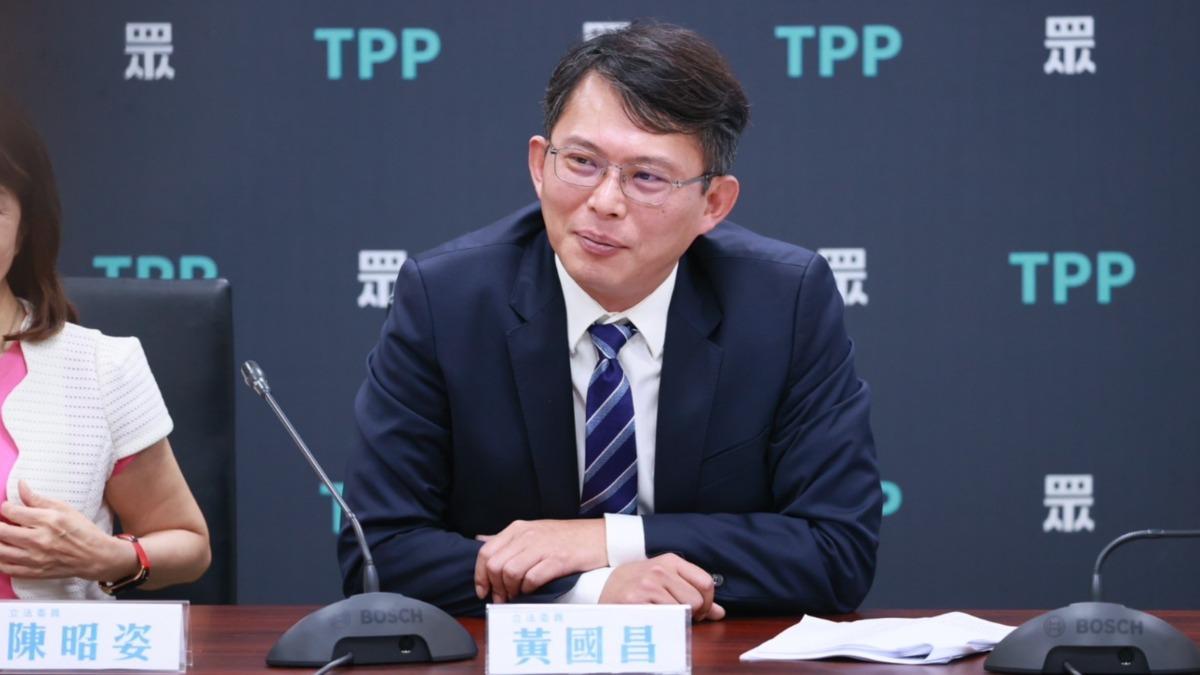 釋憲案律師費曝光!藍白砸186萬 綠酸黃國昌是冤大頭嗎?