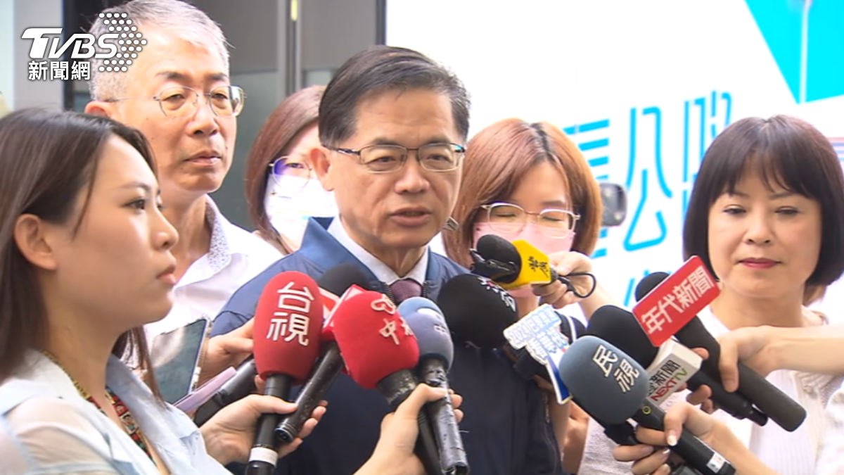 人物/上任92天爆婚外情閃辭!「台南幫」李孟諺成賴政府最短命交長