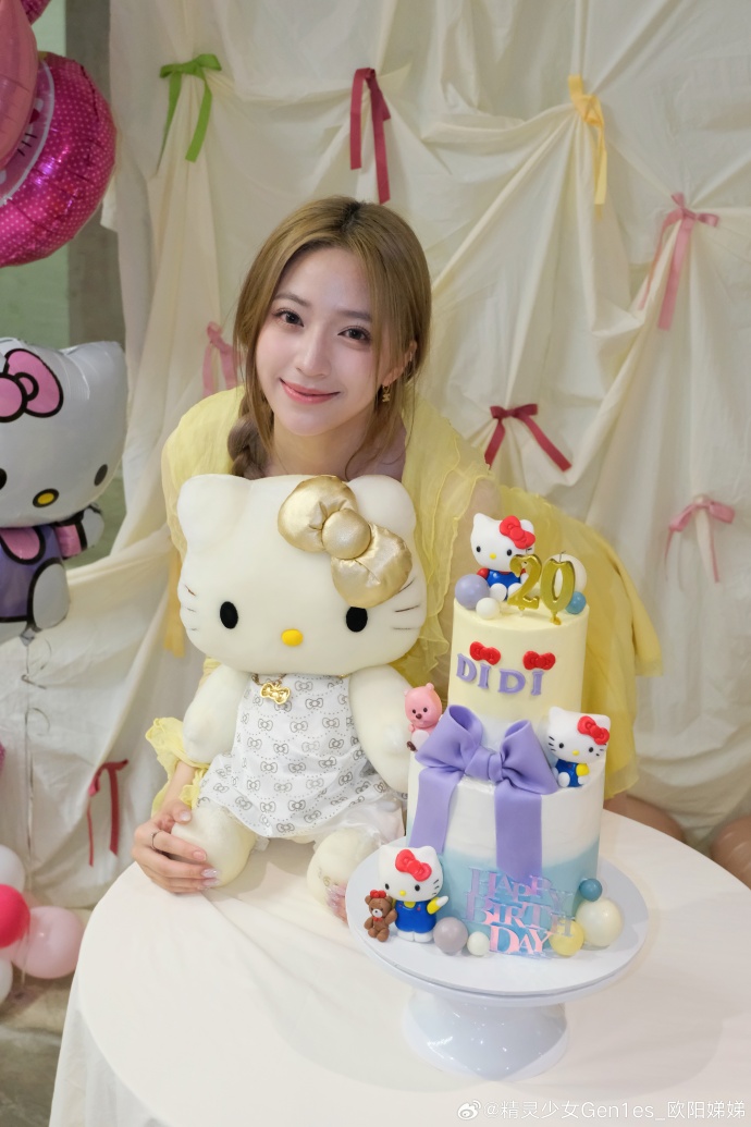歐陽娣娣迎接20歲。（圖／翻攝自歐陽娣娣微博）