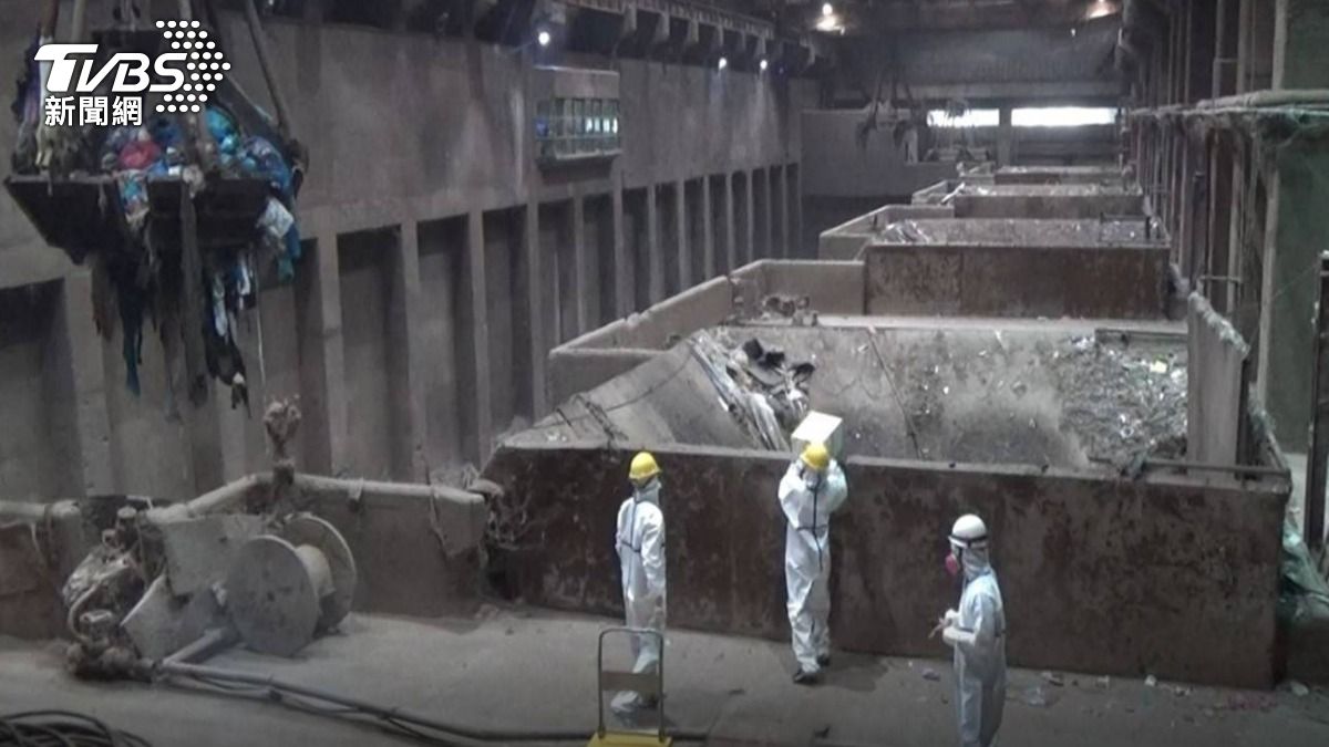 毒品全數被送往木柵焚化廠進行銷燬。(圖/TVBS)