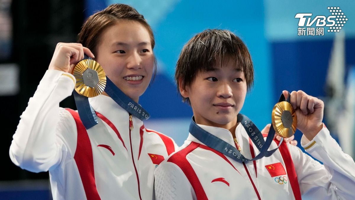 巴黎奧運/17歲全紅嬋奪金!訪問見1物秒變「心心眼」 童真模樣曝