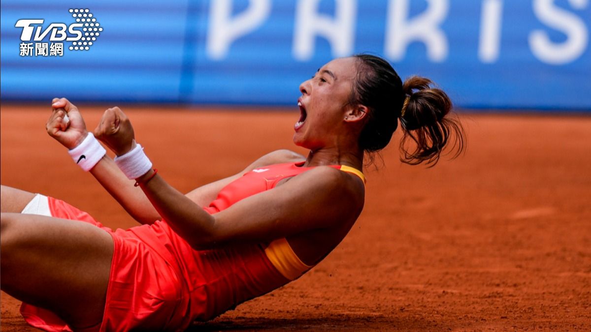 巴黎奧運/鄭欽文擊敗世界第一!成首位闖網球女單決賽中國選手