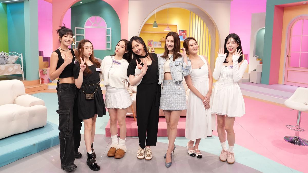 焦曼婷(左起)、王敏淳、安吉、Julie、曾莞婷、楊雅筑、李晧禎。(圖/TVBS)