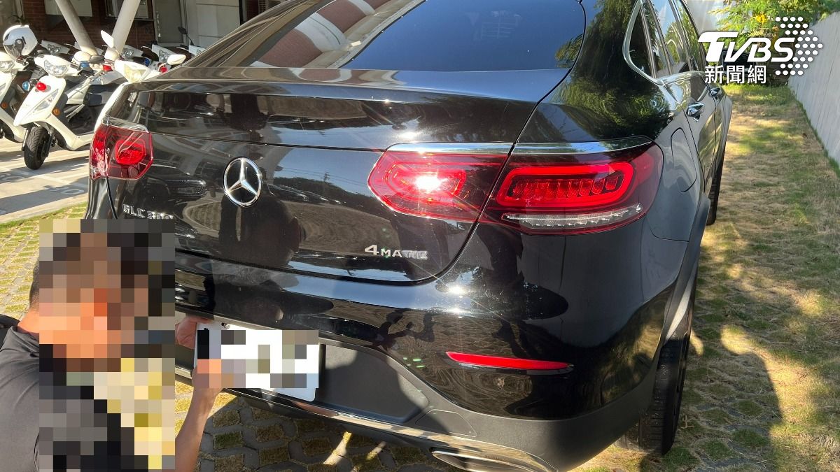 買賓士繳不出貸款！上網買假車牌趴趴走　開2天就被逮