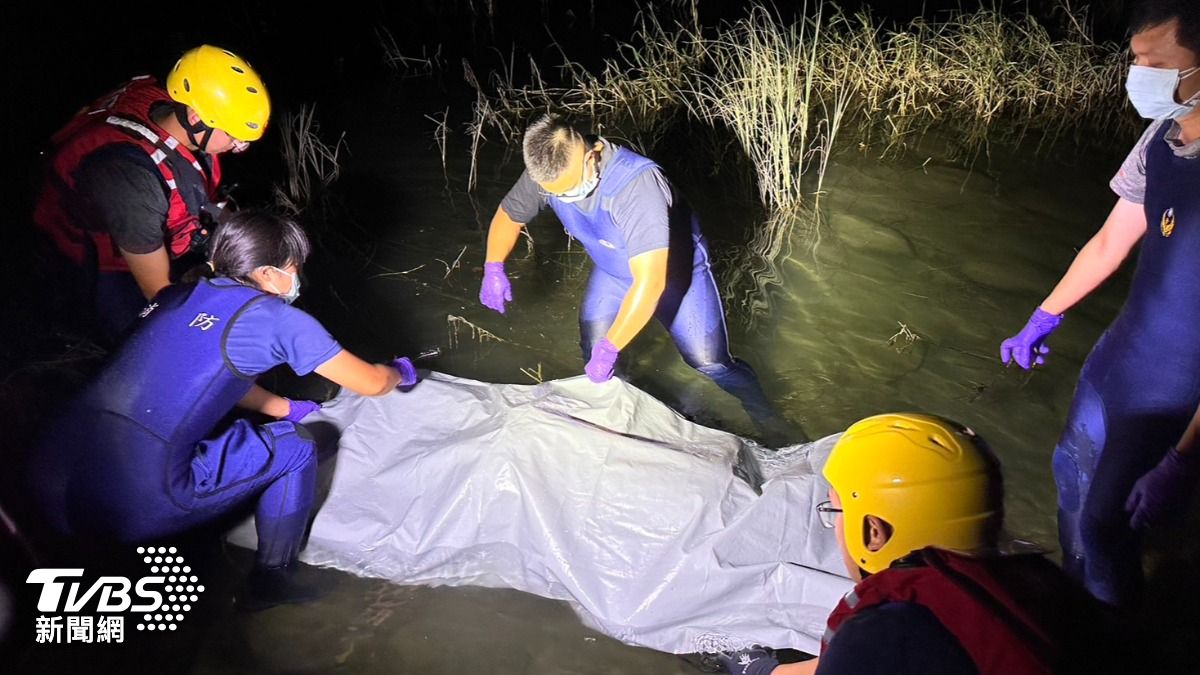 鬼門剛開!竹北「溪邊飄男浮屍」嚇壞 警靠刺青辨身分