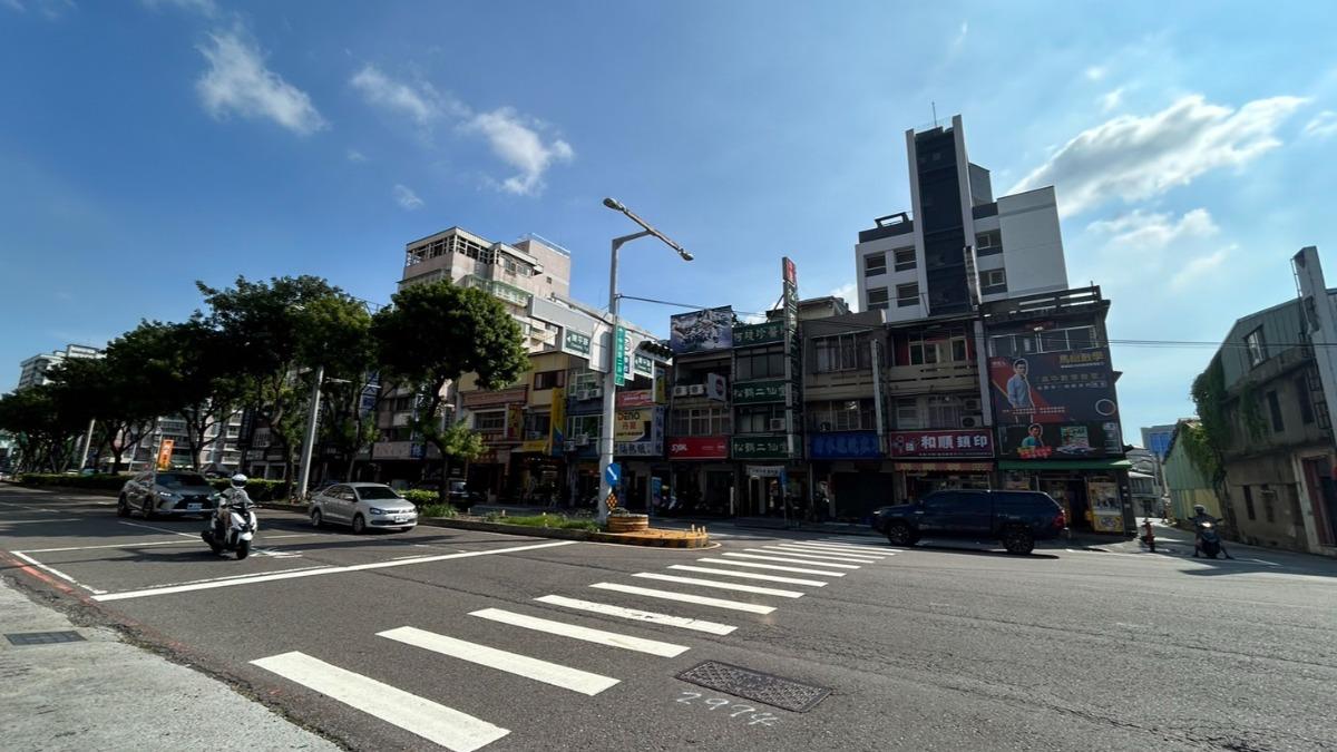 陳平路與中清路口要等154秒。(圖/台中市議員陳俞融提供)