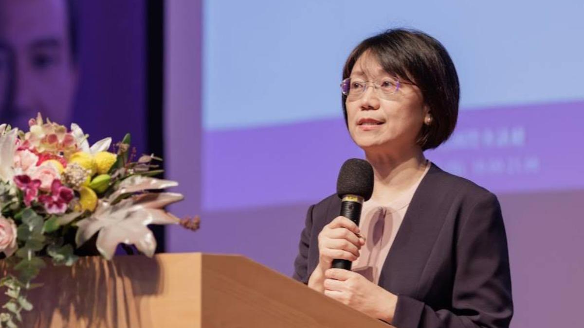 麟洋配摘金!藍委翁曉玲稱「中國人的驕傲」 綠委:非常遺憾