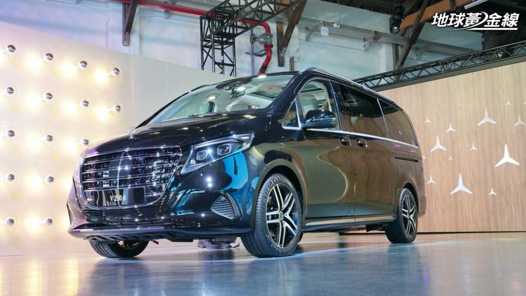 全新車型V 250 d Exclusive採用六人座配置。(圖/地球黃金線)