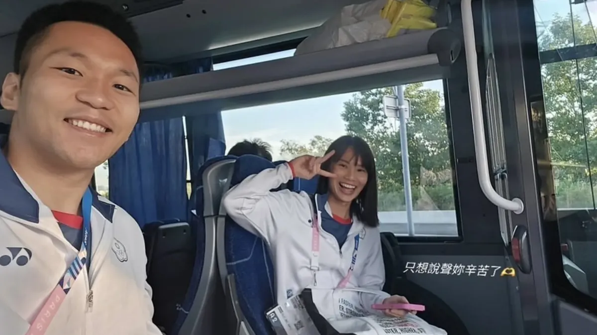 巴黎奧運/奧運最後一舞皆落幕!李洋「同框戴資穎」暖喊:妳辛苦了