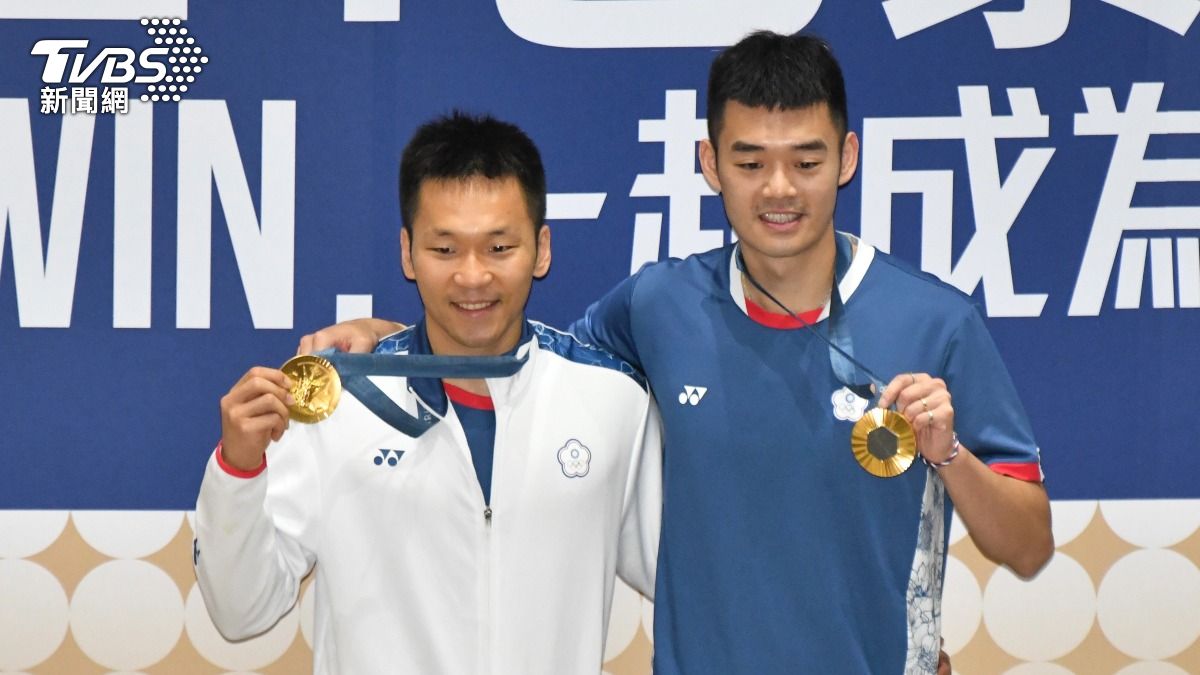 「黃金男雙」李洋、王齊麟今歸國，大批粉絲熱情迎接。（圖／胡瑞麒攝）