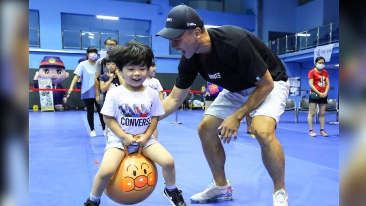 爸爸辛苦了！父親節優惠　北市運動中心健身房、游泳池免費入場
