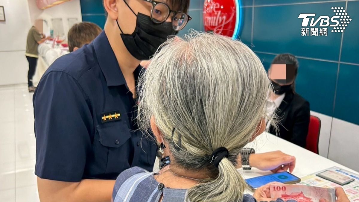 孫女出嫁要送禮!高雄嬤網購「鑽石項鍊」警急衝銀行阻詐
