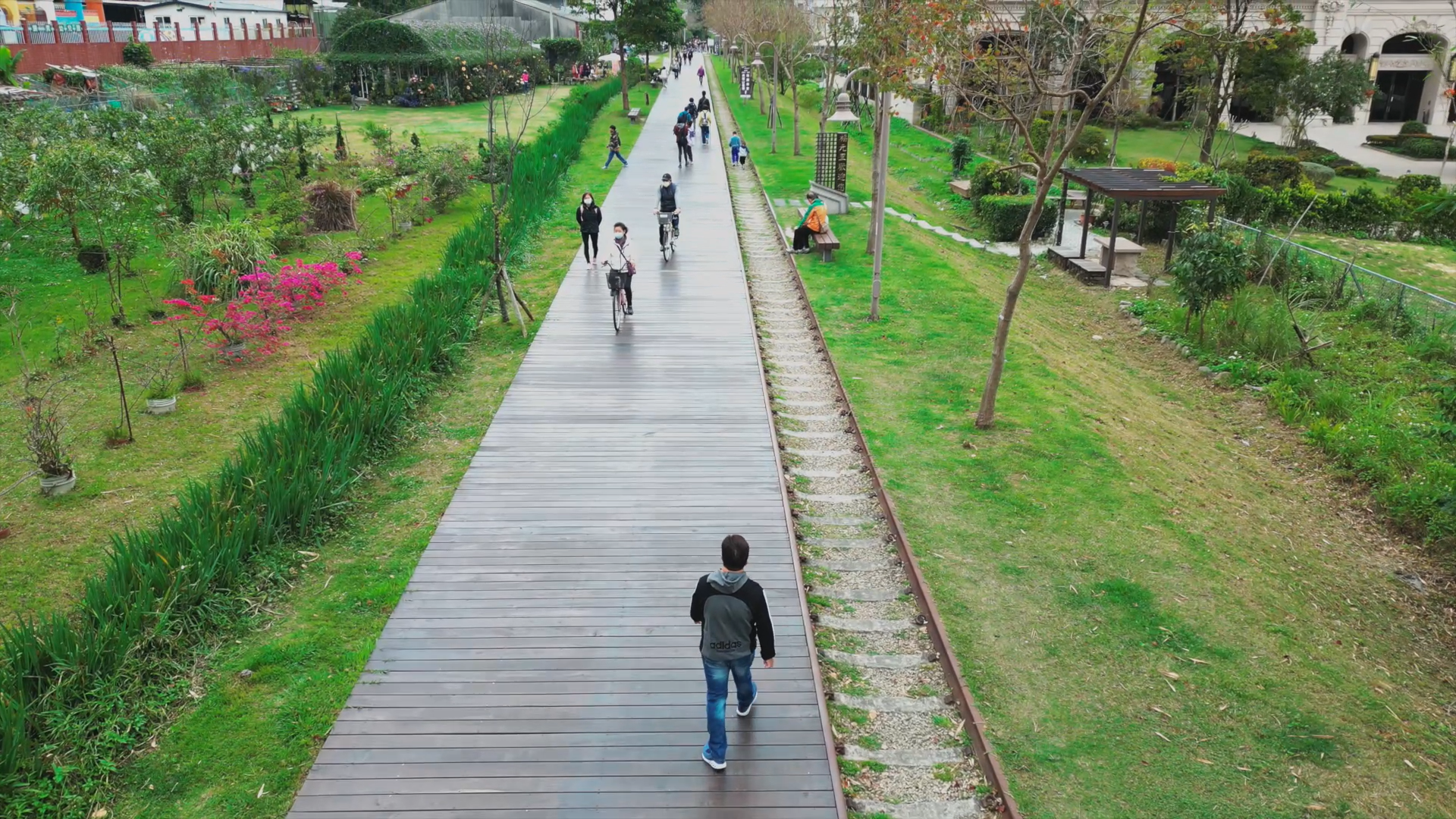 ▲「桃林鐵路自行車道」曾是重要的運煤鐵路,現已經成為串聯許多桃園景點的遊憩空間。來源:桃園市政府