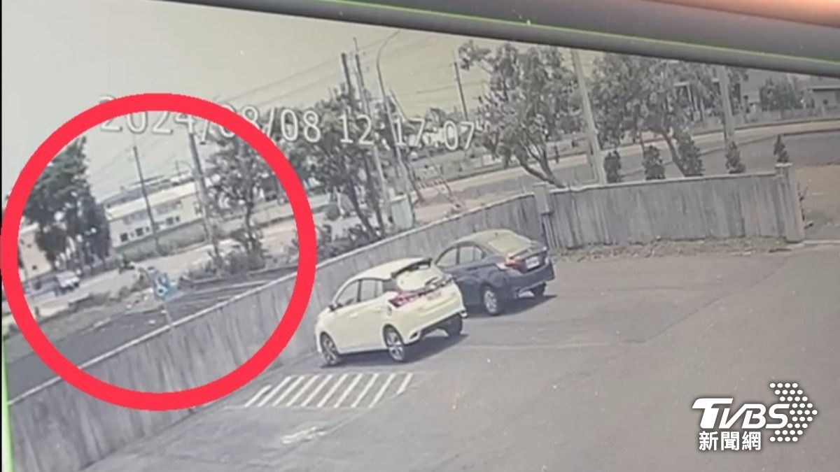 有片/雲林汽機車恐怖猛撞瞬間 女騎士「騰空翻三圈」重摔噴血亡