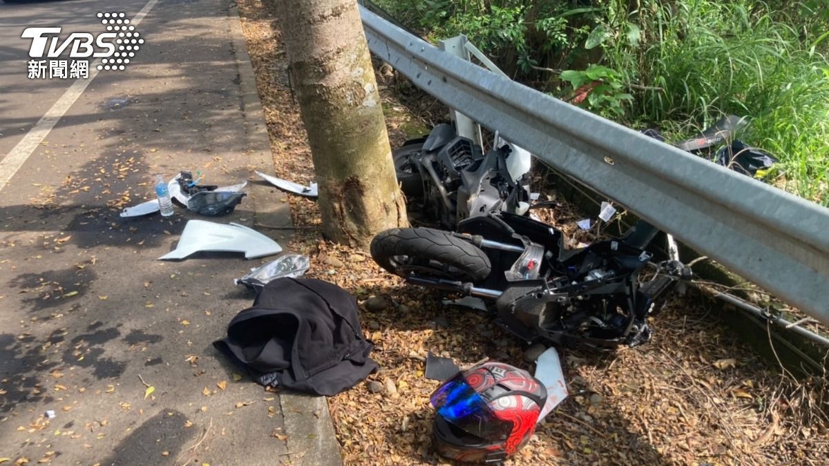 去年奪3命！鬼月139線「死亡彎道」又出事　機車猛撞樹解體