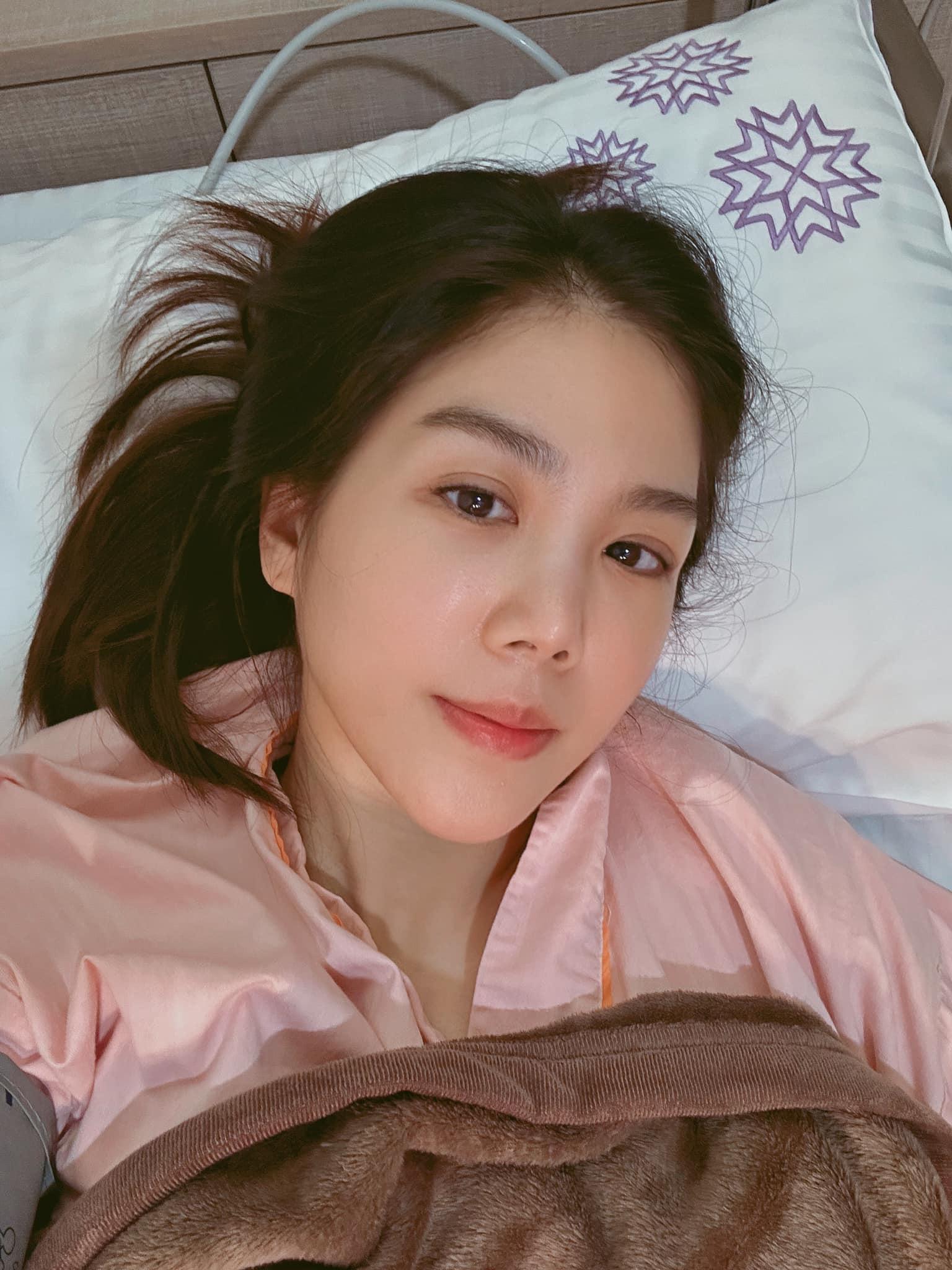楊晨熙父親節開刀,手術平安,爸爸、老公最好的88節禮物。(圖/翻攝自楊晨熙臉書)