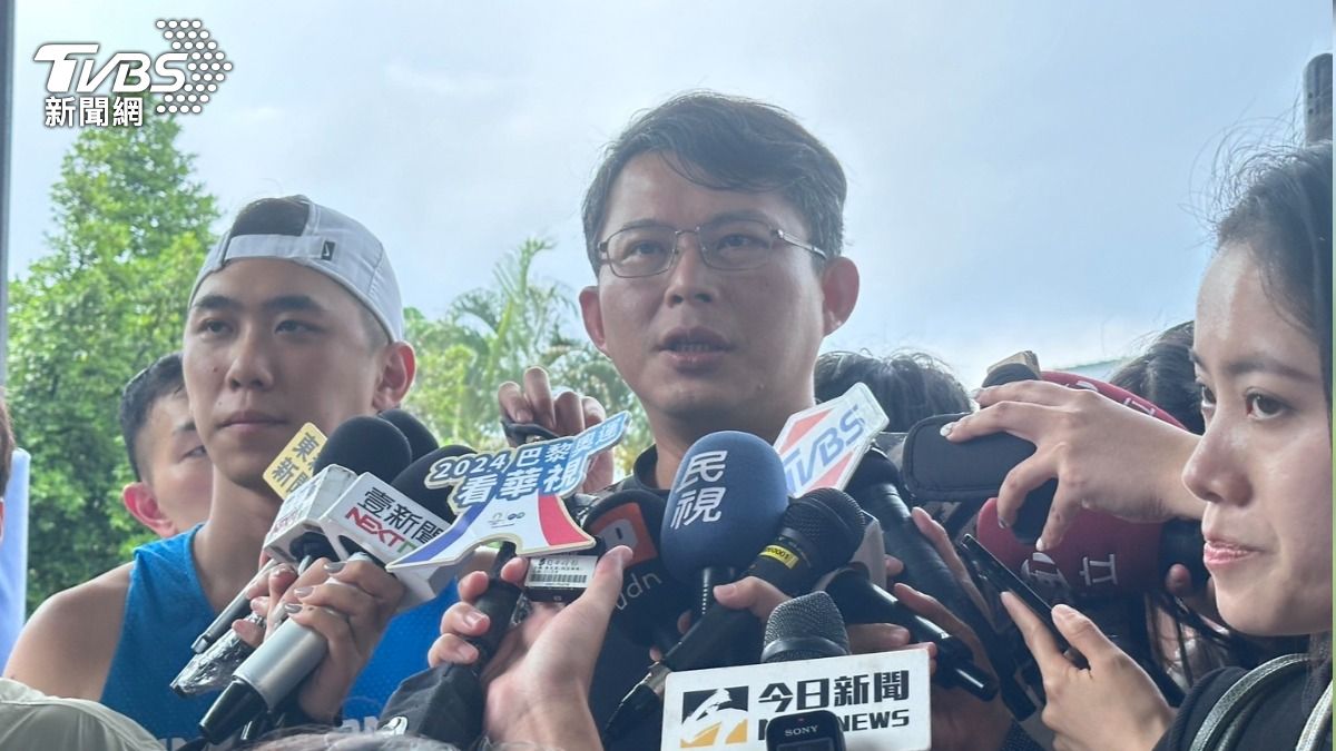民眾黨陷假帳風波 黃國昌力挺:百分之百相信柯文哲