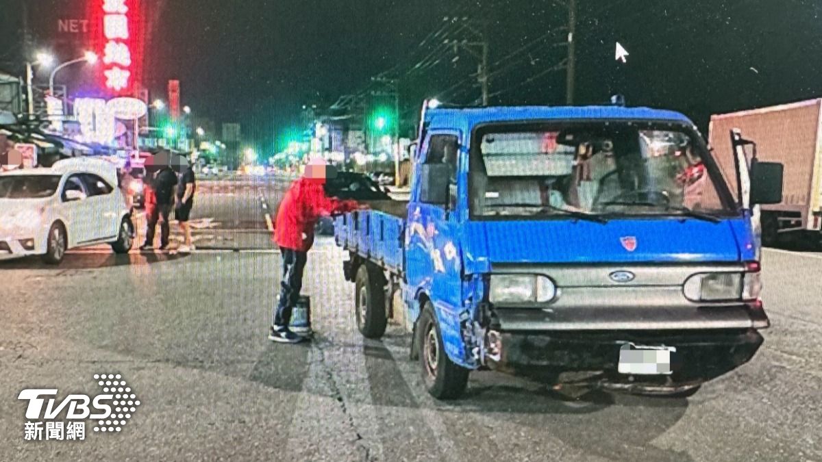 高雄伯凌晨出車禍「全身發抖」送醫 出院後又撞車