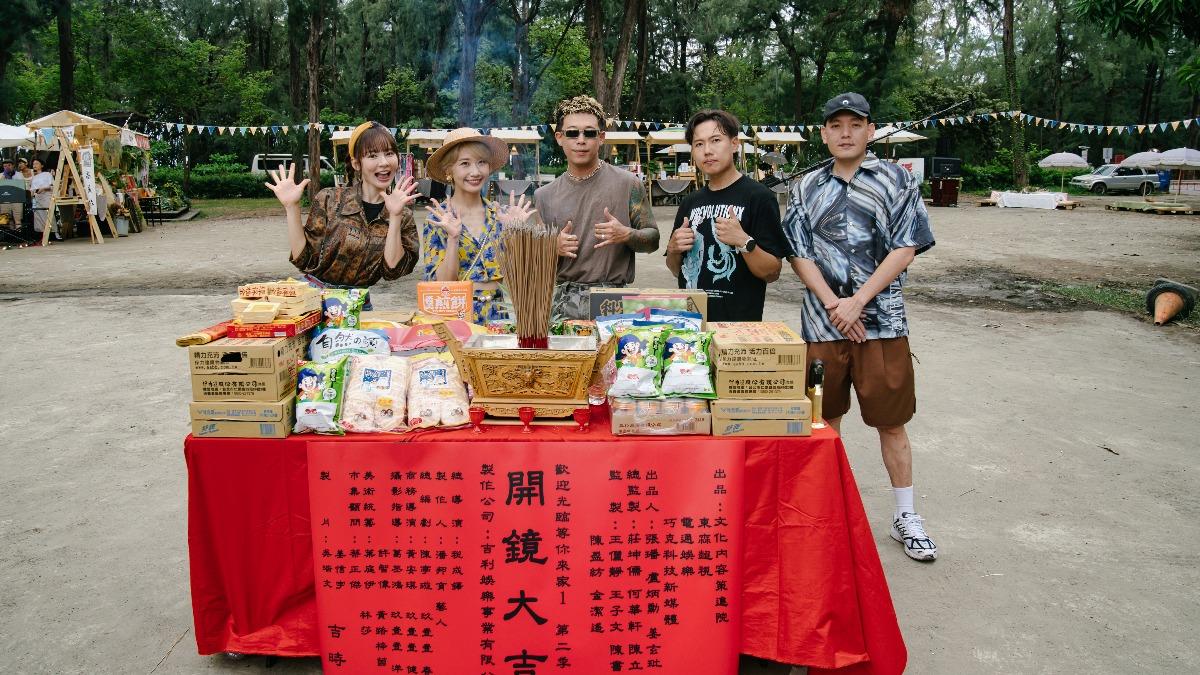 林莎(左起)、Lulu、玖壹壹錄製真人秀。(圖/東森綜合提供)