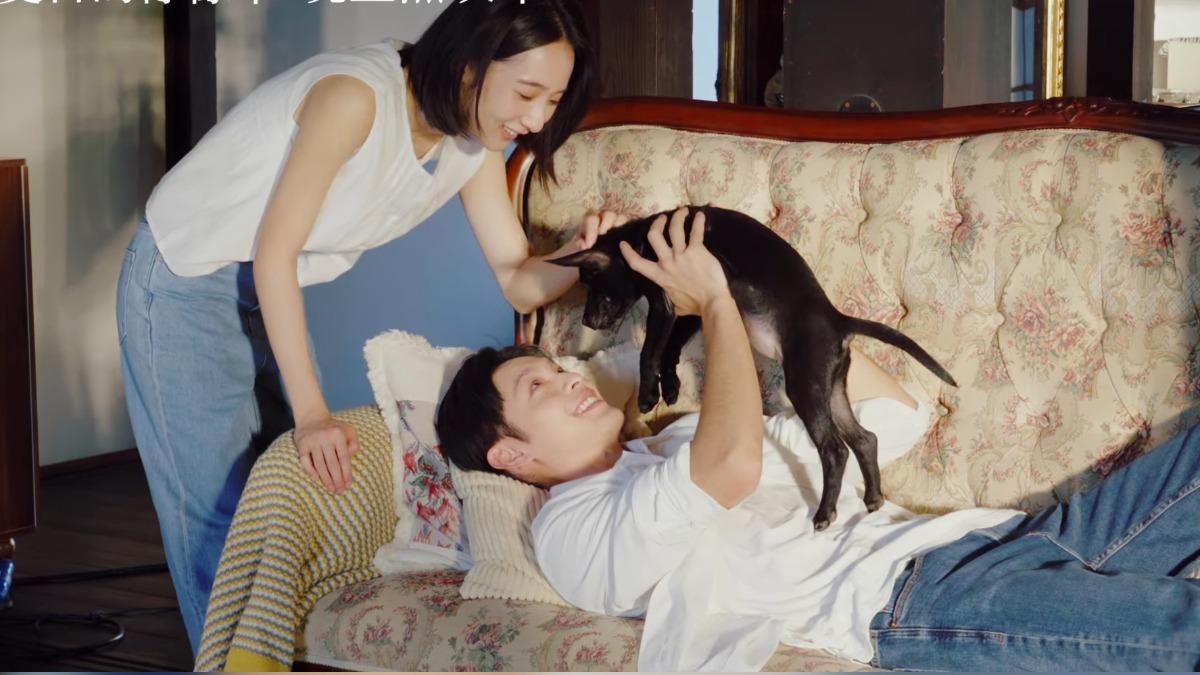 曹佑寧、李沐、婁峻碩都很愛片中的狗演員。(圖/百薇國際娛樂提供)