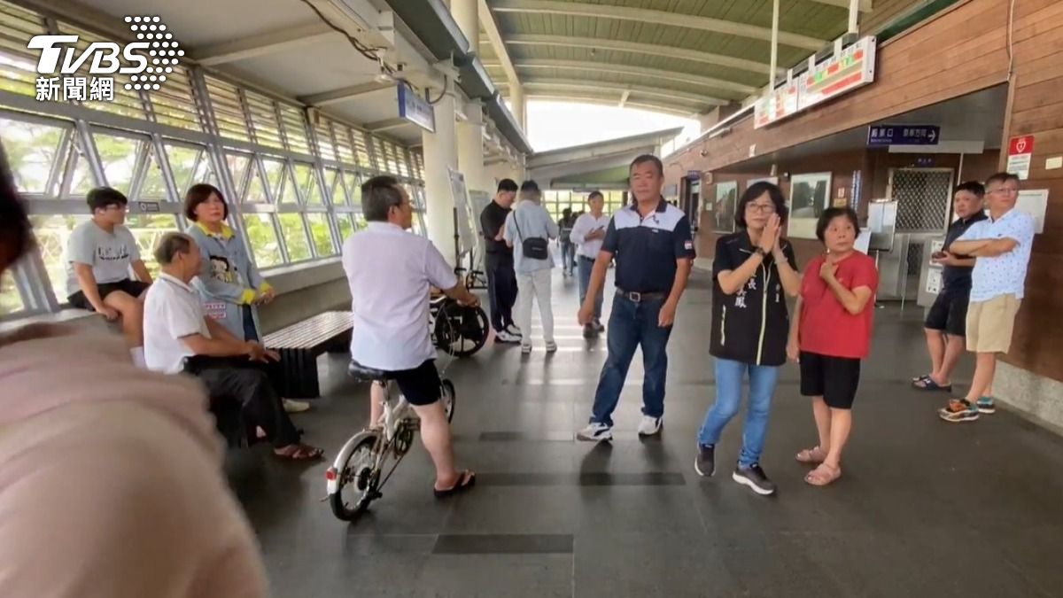 嘉義男毆打台鐵站務員!他瞎挺「單車=助行器」致歉了:言論欠考慮