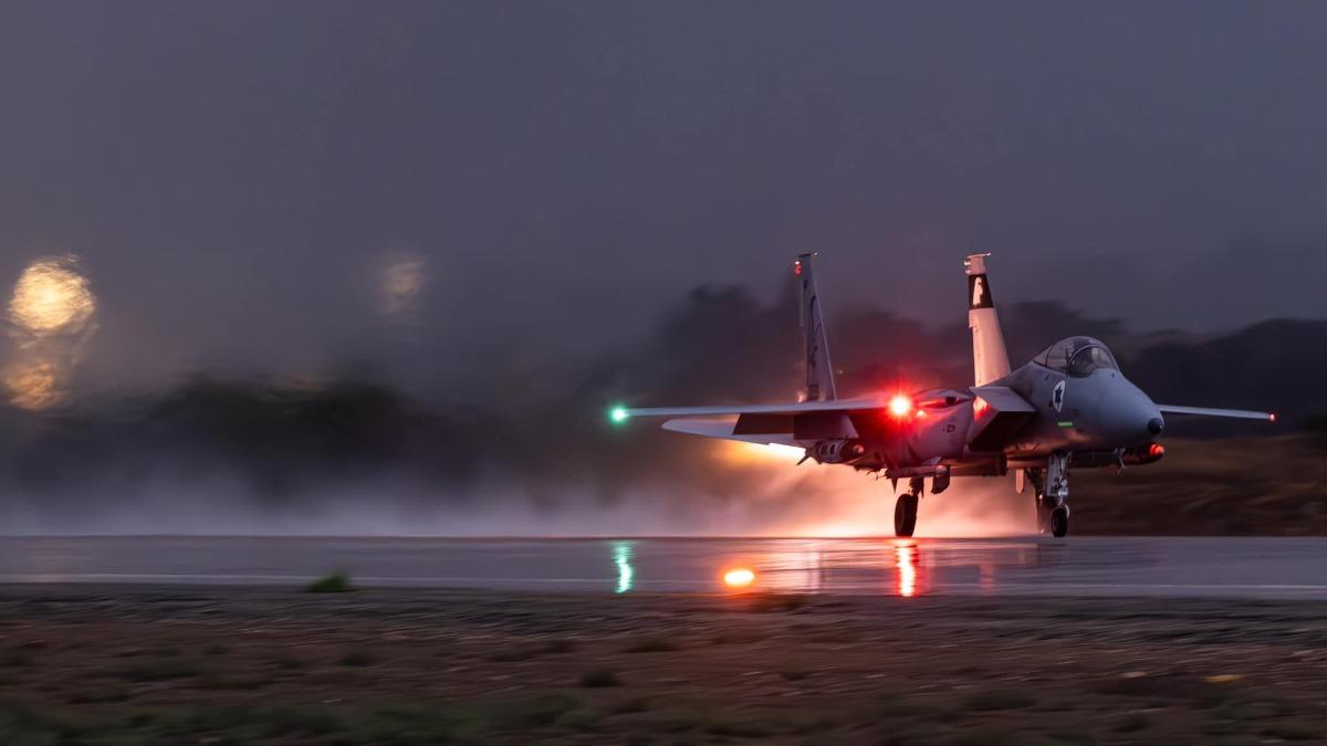 美批准以色列6千億新軍售、含50架F-15戰機。(團/翻攝自以色列空軍)