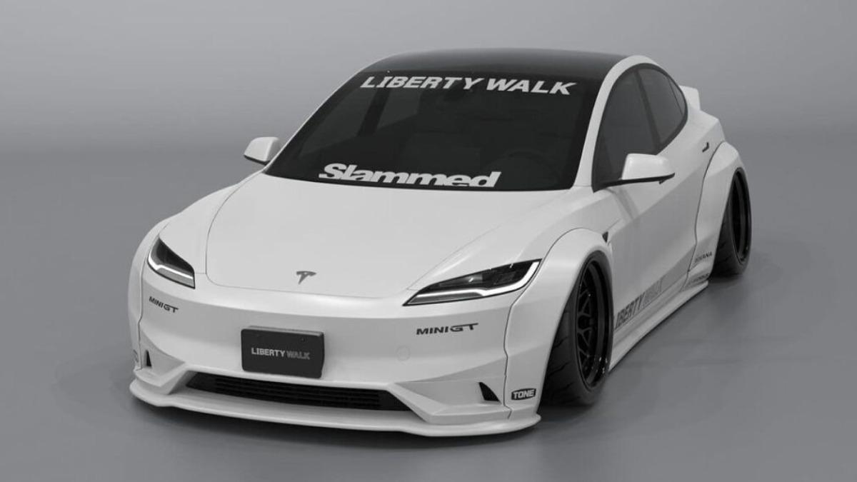 裝上改裝套件的Model 3煥新版看起來更具有戰鬥氣息。（圖／Liberty Walk提供）