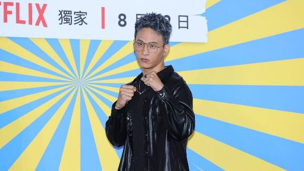 黃奇斌詮釋角色少年,為辦案染上毒癮。(圖/趙世平攝)