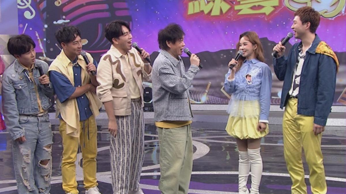 康康吐金句笑翻眾人。(圖/中視提供)