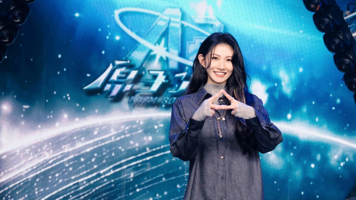 李千娜被《原子2》少年電到!無法對視 羞喊:太心動了!