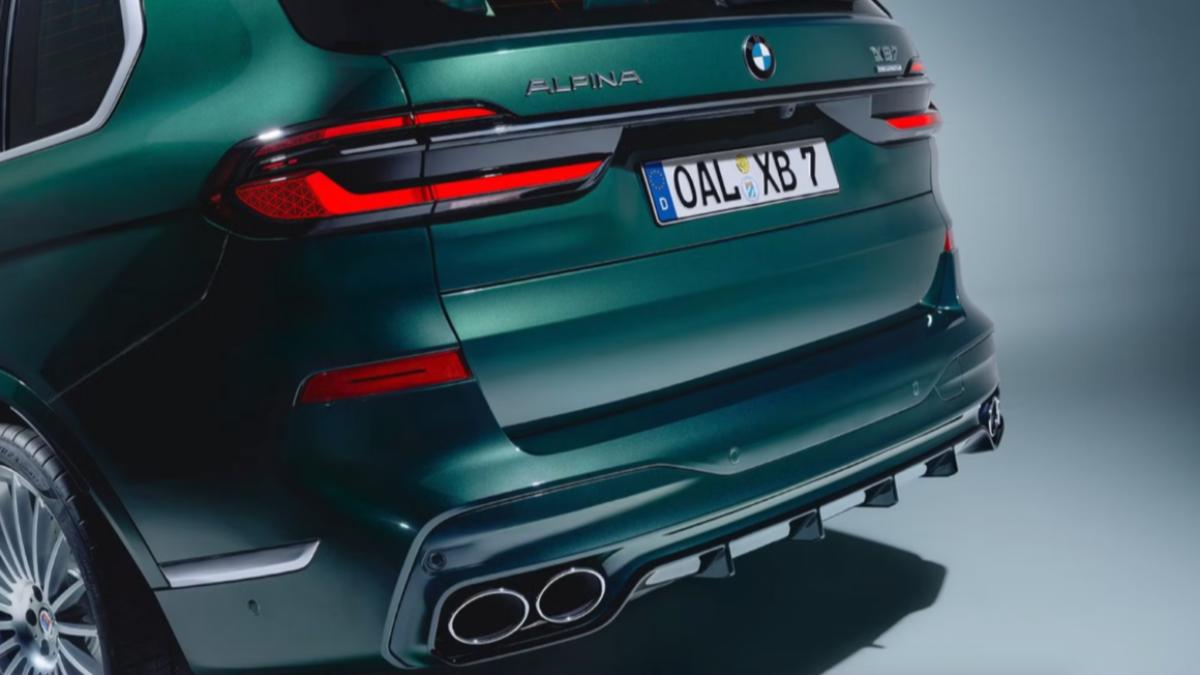 XB7提供了兩種不同的外觀風格選項。(圖/Alpina提供)