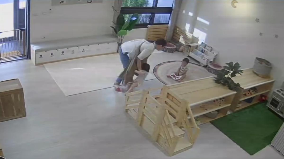 地震搖很大!花蓮托嬰老師「肉身護2童」 暖心畫面曝光