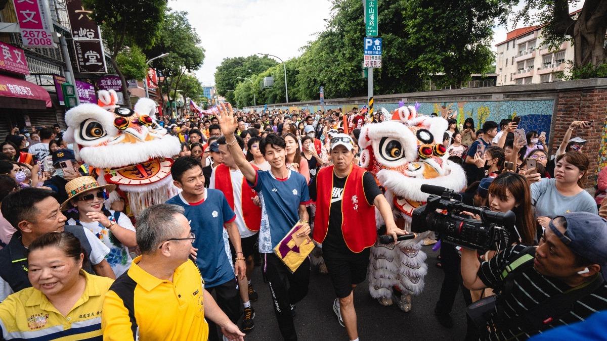 民眾踴躍參加遊行。(圖/蘇巧慧辦公室提供)