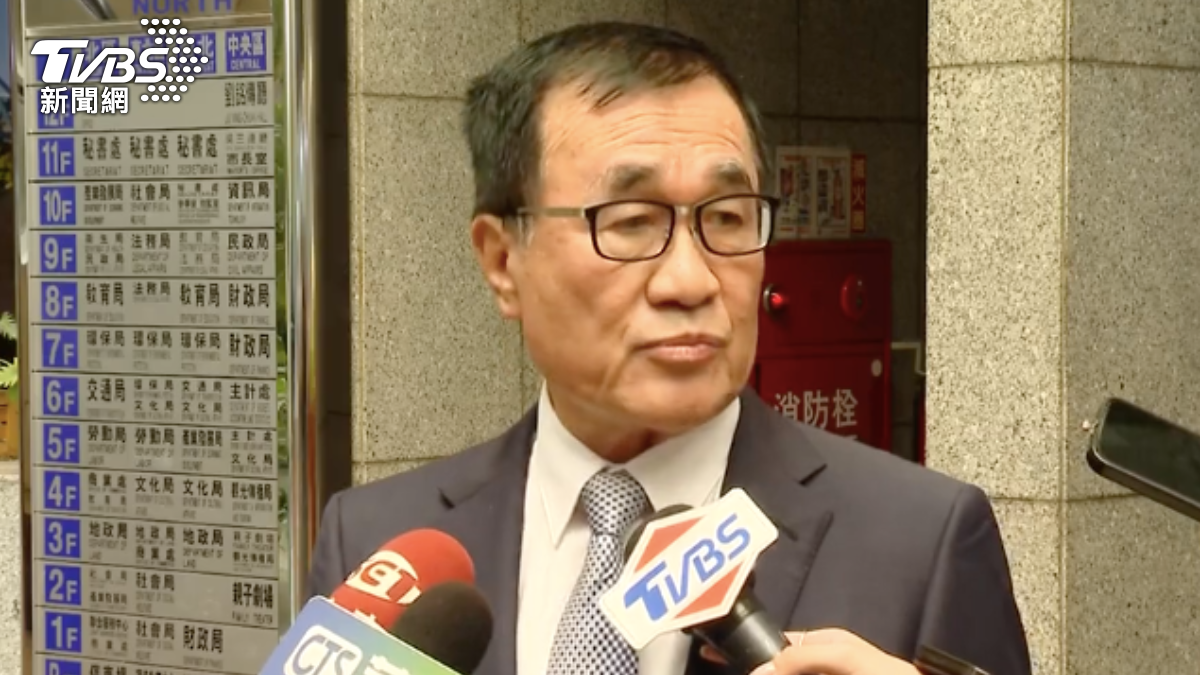 李四川選新北市長? 李乾龍自告奮勇:我當「姓李的」總幹事