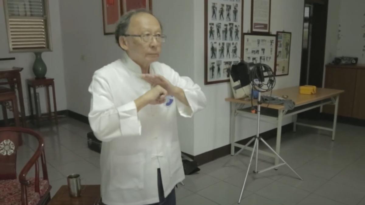 班門弄斧?2越女闖老雪花齋開打 殊不知老闆是隱世武林高手