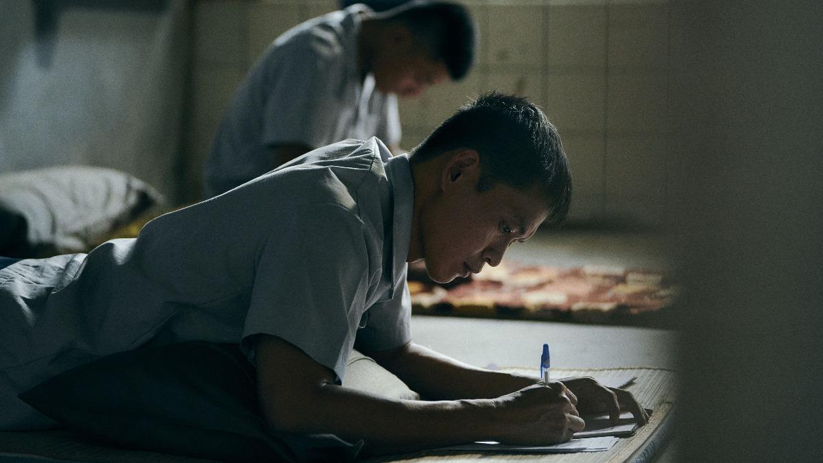 父親死於肝癌 黃鐙輝「跑遍醫院」絕望:無力改變結局