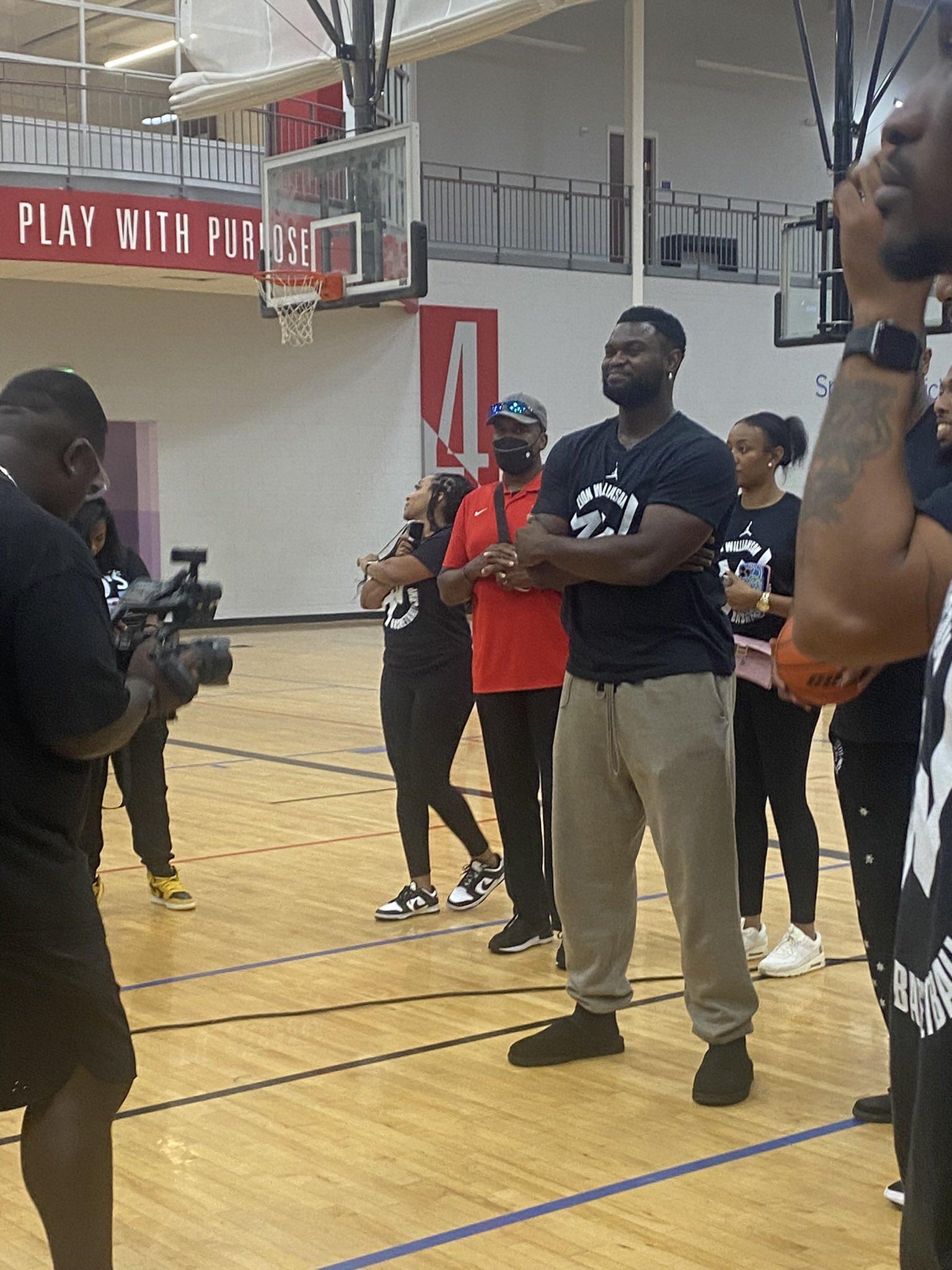 現場其它活動照曝光，可見威廉森其實不到暴瘦。（圖／TimeoutSPORTS__ X）