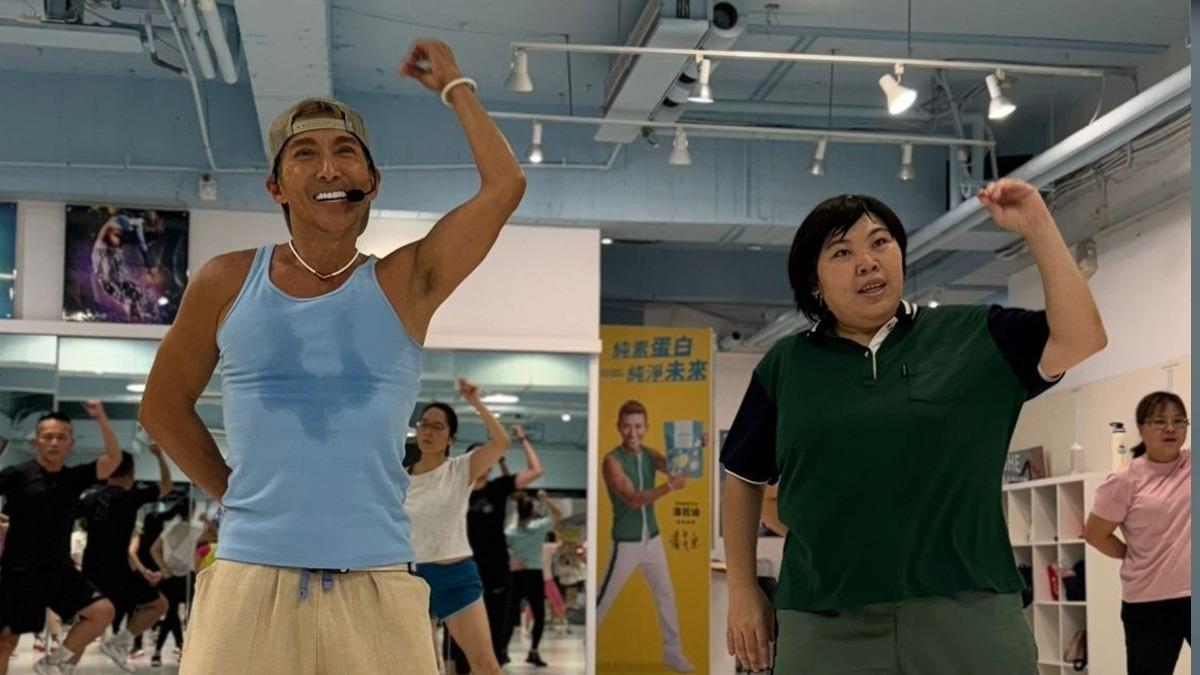 潘若迪超暖!助慢飛天使圓夢大爆汗 共進晚餐感動:演藝圈中她選我