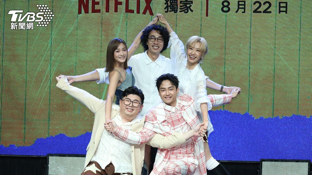 王淨(順時針)、馬念先、Lulu、林鶴軒、陳彥佐劇中有精彩對戲。(圖/張哲鳴攝)