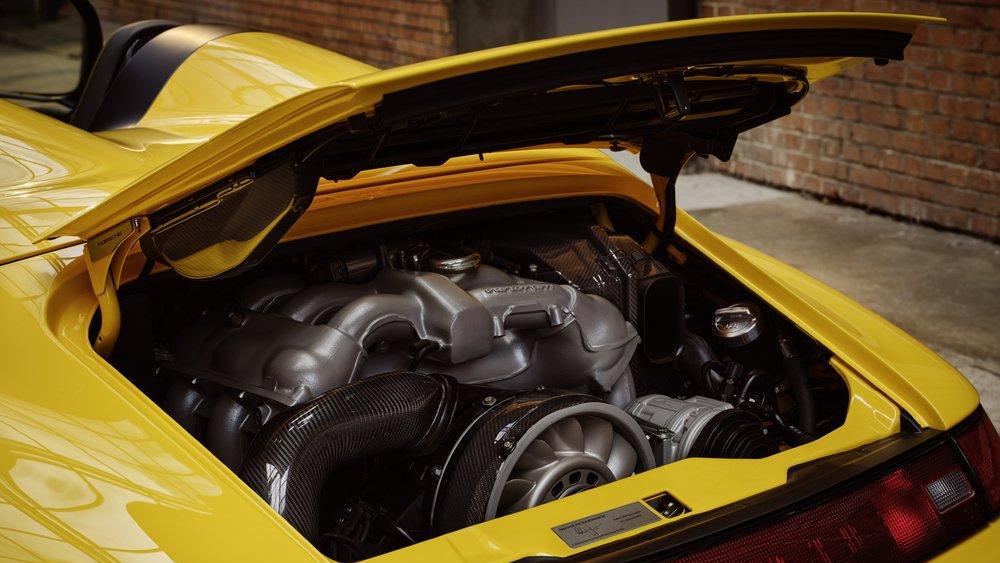 動力搭載993世代911 Carrera RS的3.8升風冷式水平對臥引擎。(圖/Porsch提供)