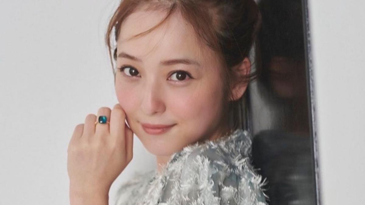 佐佐木希爆訂製耳環不付錢!花14萬消災 日網友竟逆風挺她:很衰