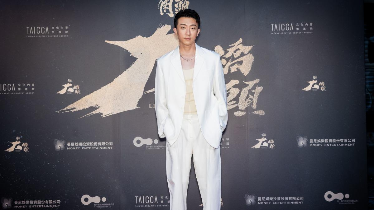 懷秋《角頭》使壞太鮮明! 粉絲合照提「1要求」監製苦喊:別害我