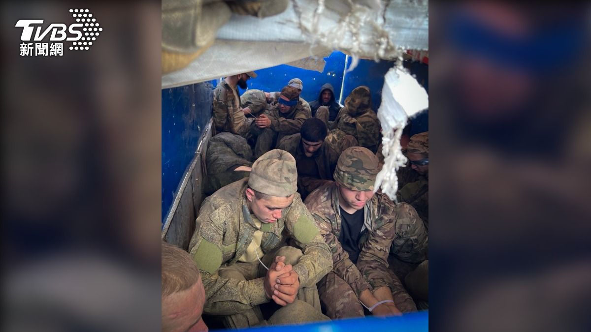 烏克蘭突襲俄羅斯庫斯克地區,抓補超過100名俄軍士兵。(圖/達志影像美聯社)