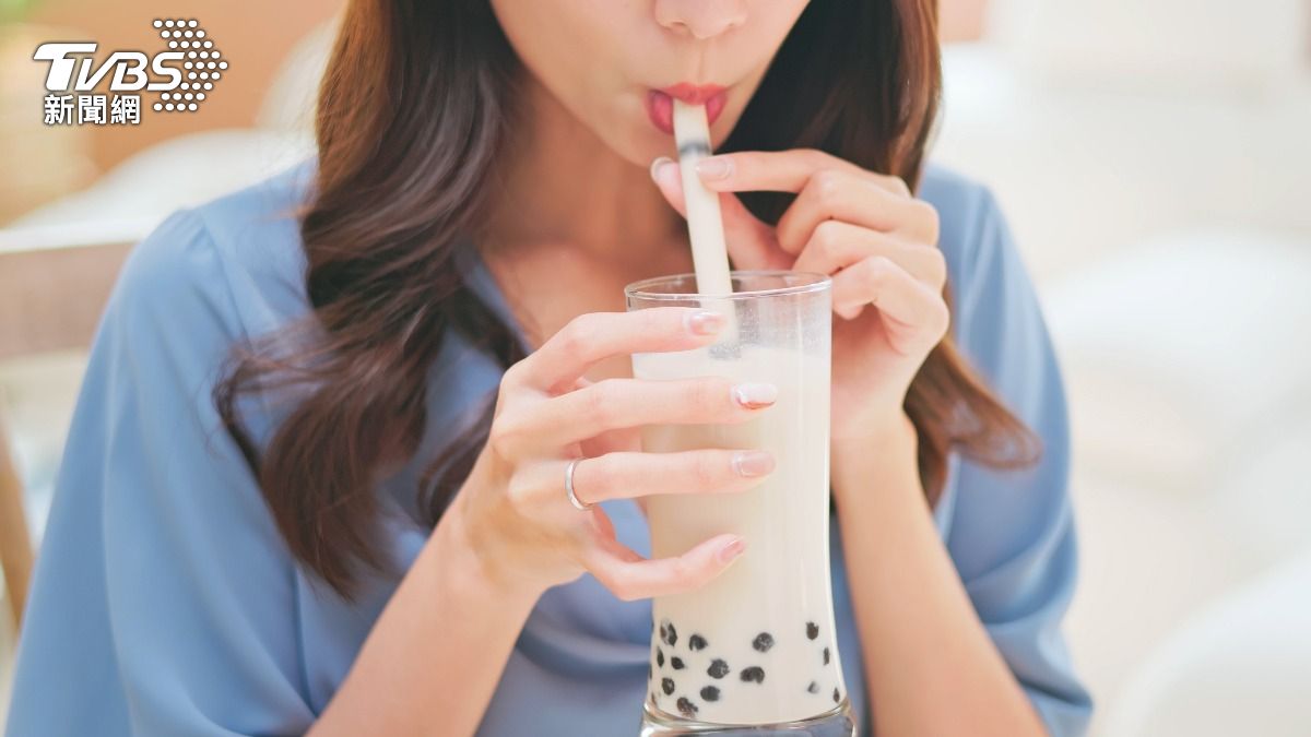 吃素也會有脂肪肝！醫點關鍵：「1天1杯手搖飲」風險更高