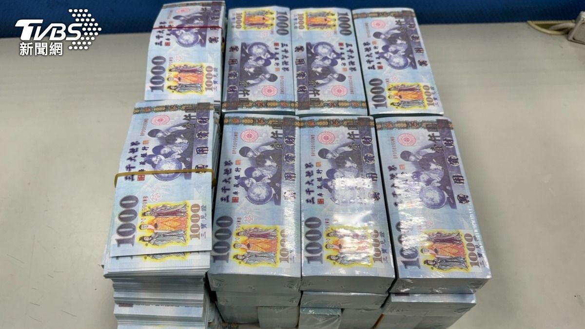 買房給孩子！新北婦遭詐團情勒賠810萬　警用千萬「冥鈔」逮車手