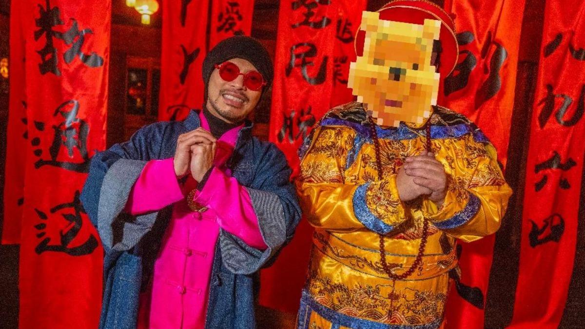 黃明志和「小熊為你」合作〈龍的傳人〉,在YouTube也創下千萬點擊率。(圖/亞洲通文創提供)