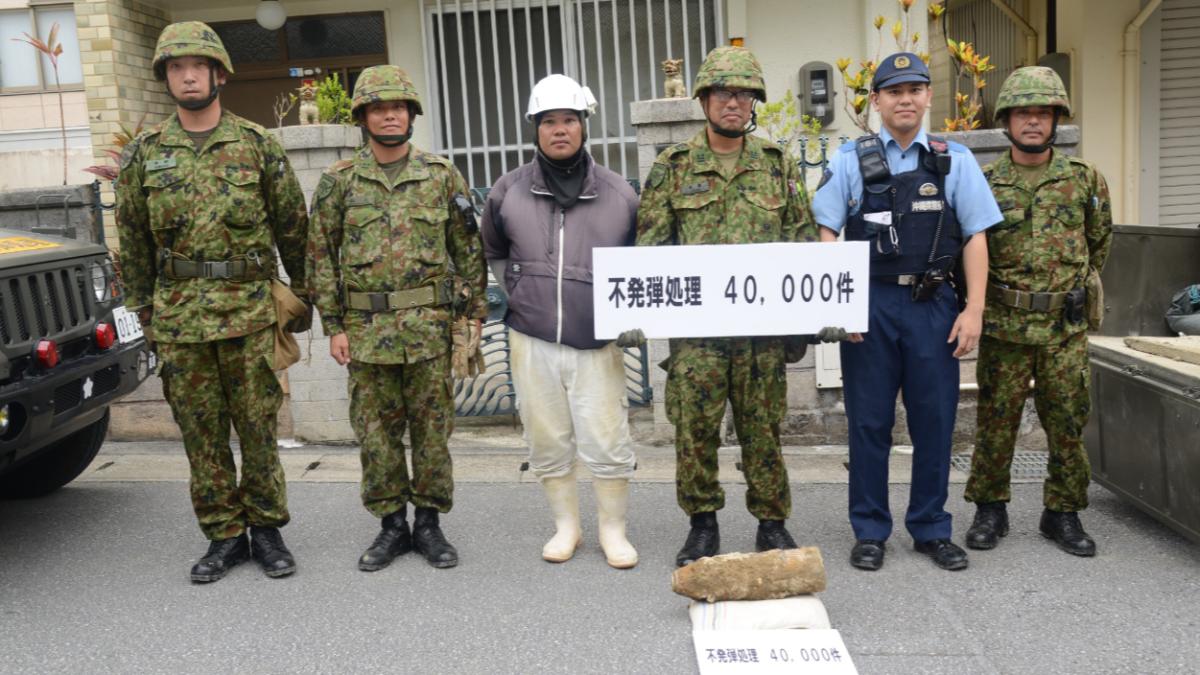 日本陸上自衛隊平均每天處理一枚以上的未爆彈。(圖/翻攝自X@jgsdf_15b_pr)