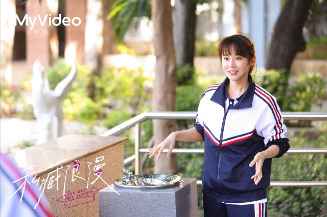 張佳寧飾演魏哲鳴同學,雖然功課差卻相當正向。(圖/MyVideo提供)